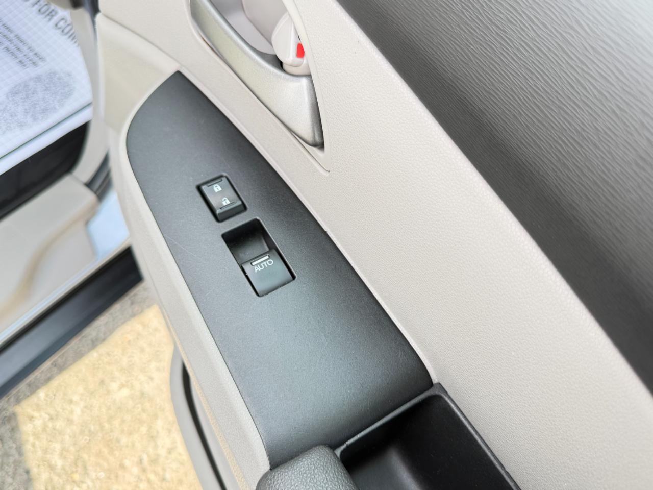 Honda Odyssey 5dr EX 2012