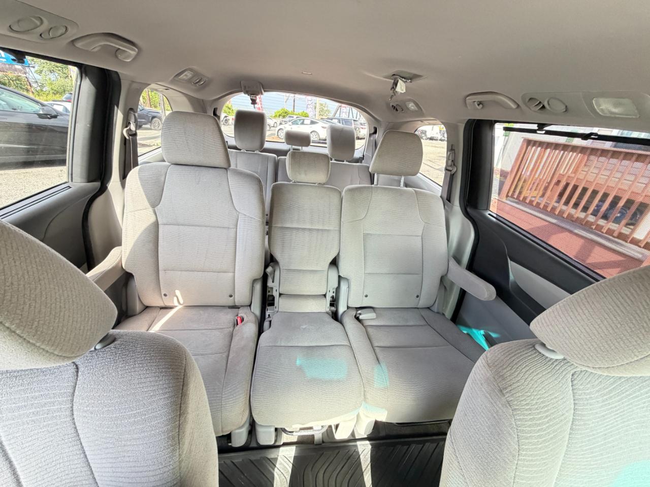 Honda Odyssey 5dr EX 2012