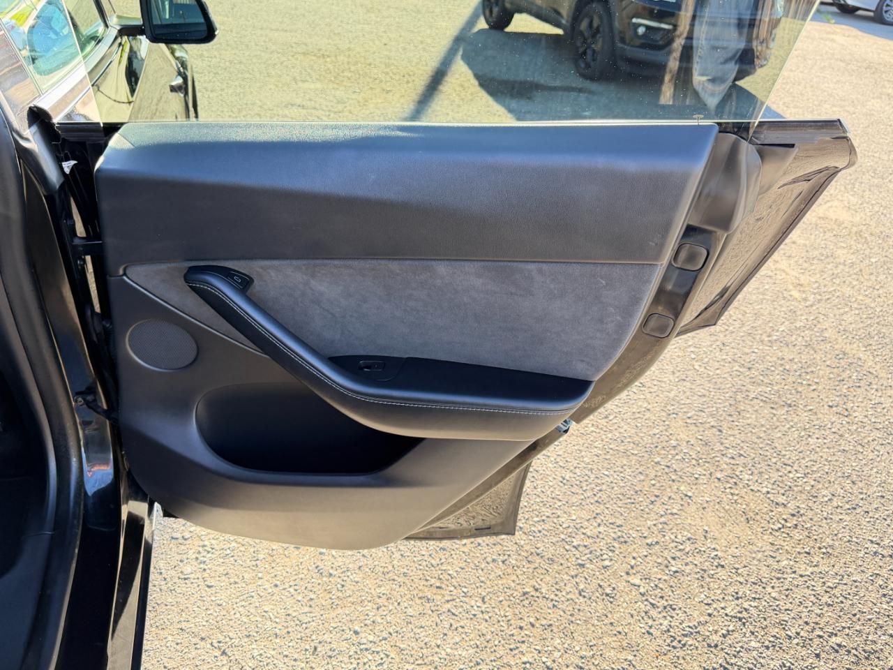 Tesla Model Y Long Range AWD 2021