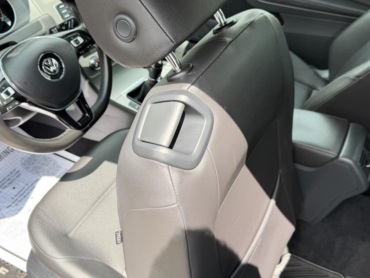 Volkswagen Golf 2dr HB Man TSI S 2015