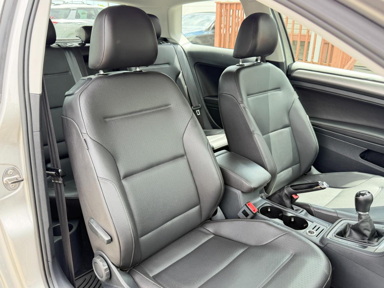 Volkswagen Golf 2dr HB Man TSI S 2015