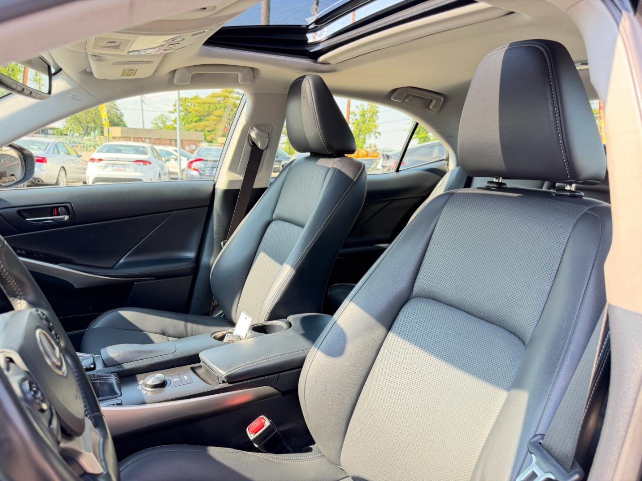 Lexus IS 250 4dr Sport Sdn AWD 2015
