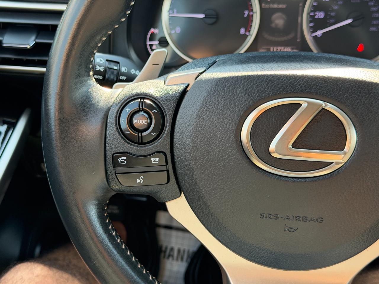 Lexus IS 250 4dr Sport Sdn AWD 2015