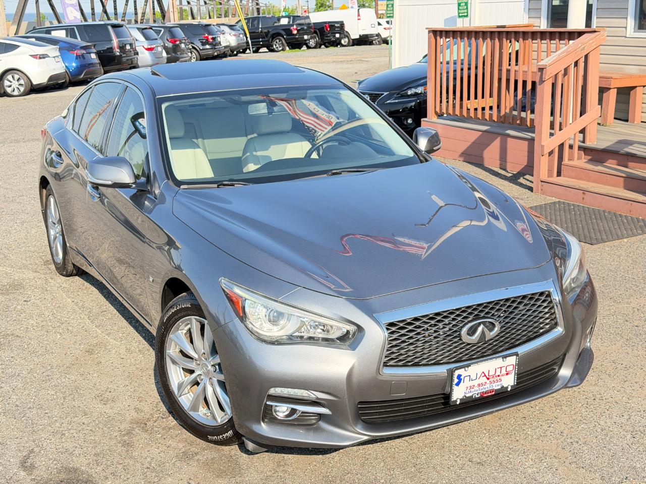 Infiniti Q50 4dr Sdn AWD 2014