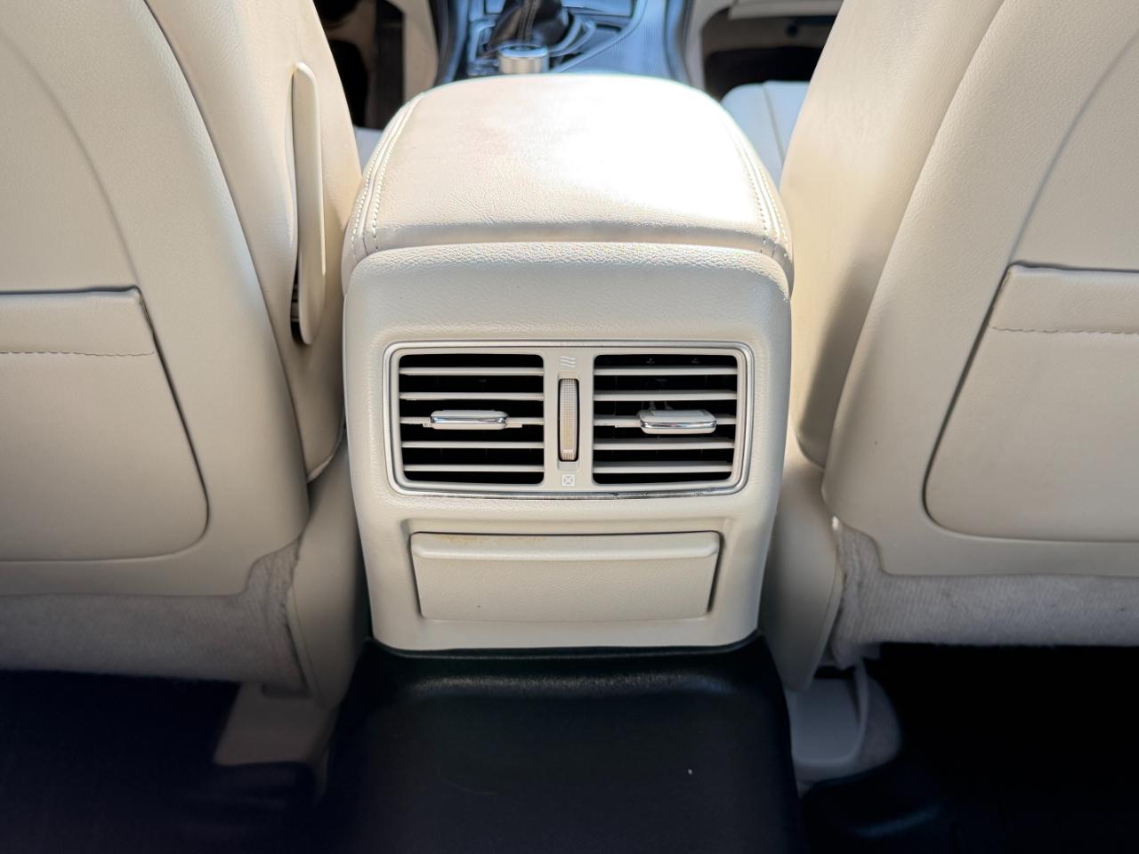 Infiniti Q50 4dr Sdn AWD 2014