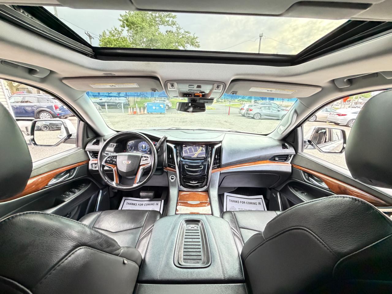 Cadillac Escalade 4WD 4dr Luxury 2017