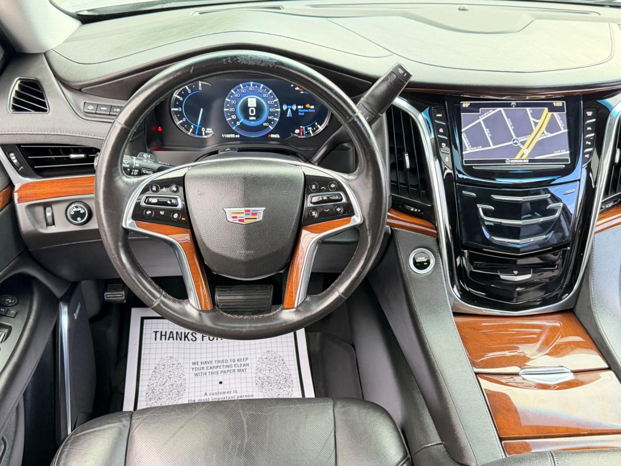 Cadillac Escalade 4WD 4dr Luxury 2017