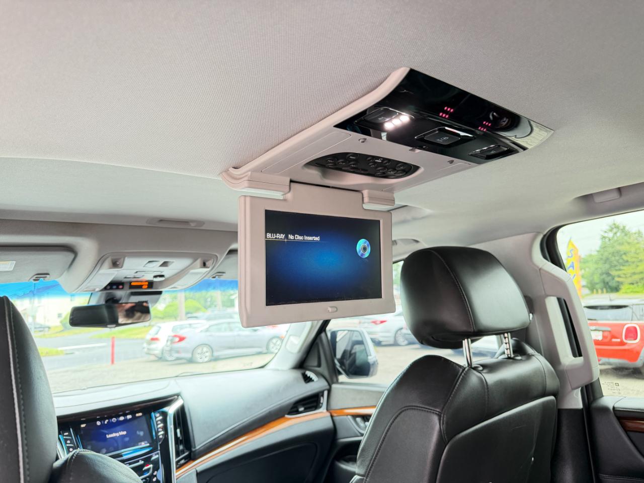 Cadillac Escalade 4WD 4dr Luxury 2017