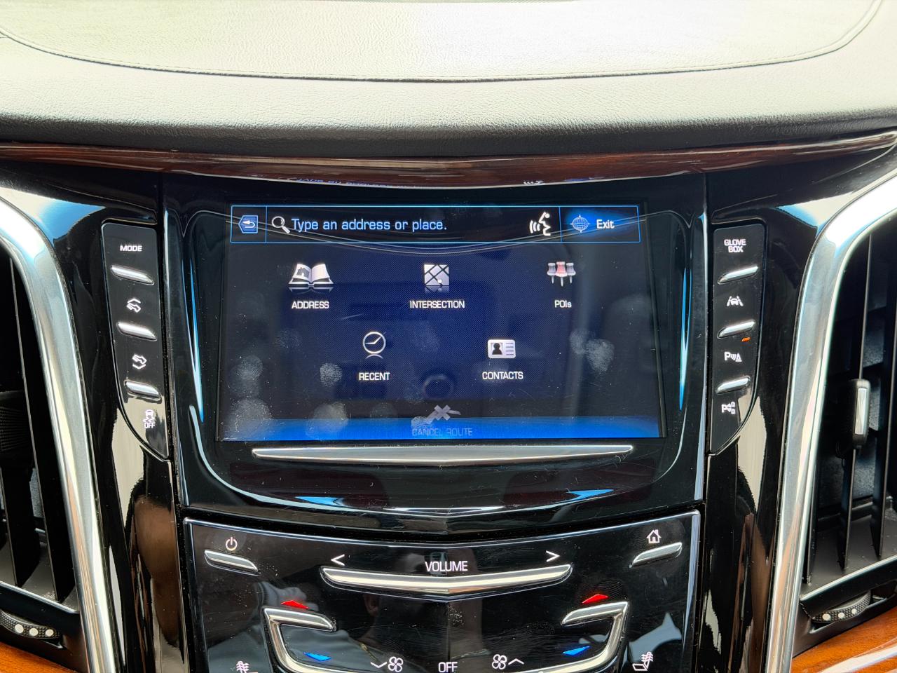 Cadillac Escalade 4WD 4dr Luxury 2017