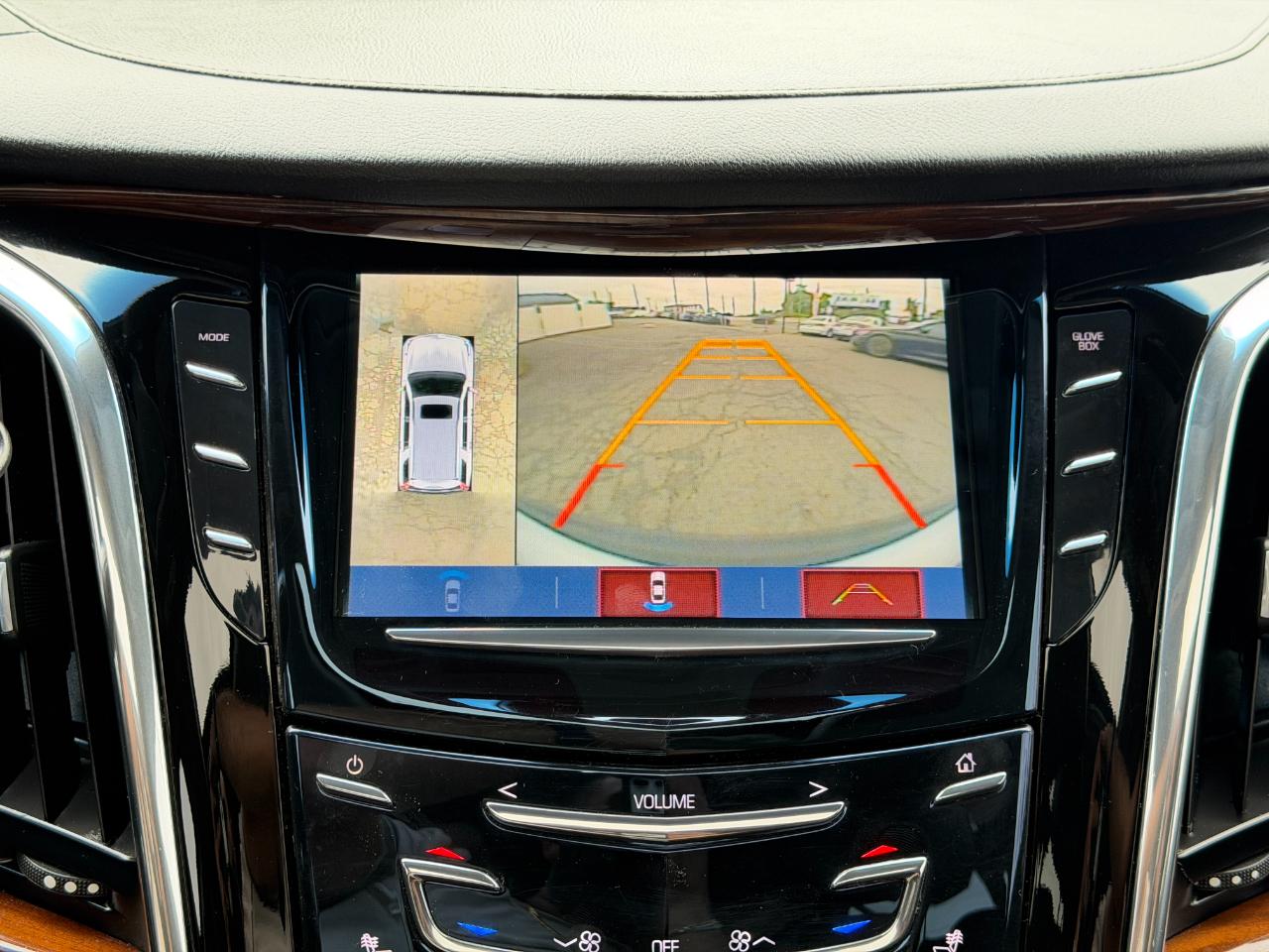 Cadillac Escalade 4WD 4dr Luxury 2017