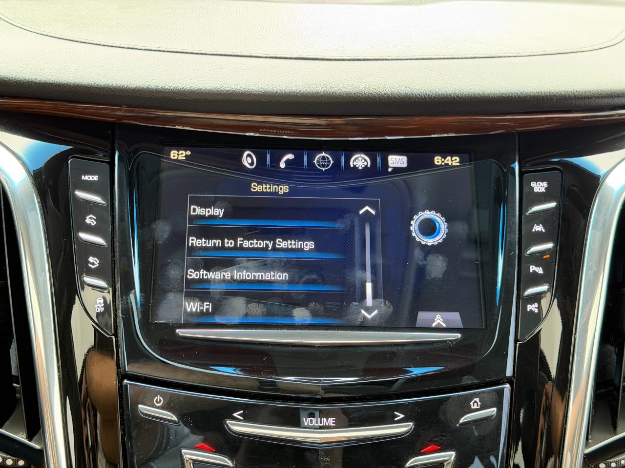 Cadillac Escalade 4WD 4dr Luxury 2017