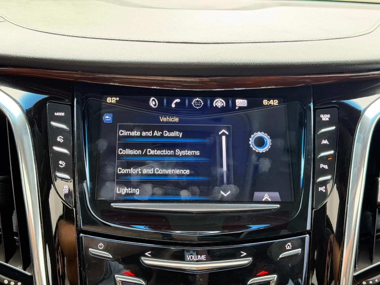 Cadillac Escalade 4WD 4dr Luxury 2017