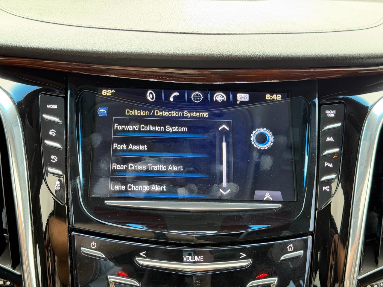 Cadillac Escalade 4WD 4dr Luxury 2017