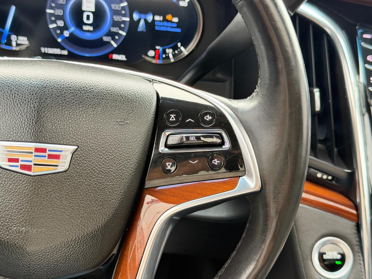 Cadillac Escalade 4WD 4dr Luxury 2017