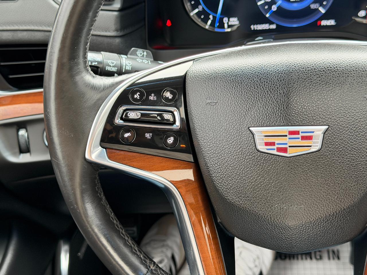 Cadillac Escalade 4WD 4dr Luxury 2017