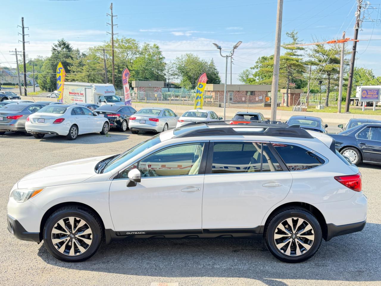 Subaru Outback 4dr Wgn 3.6R Limited 2016