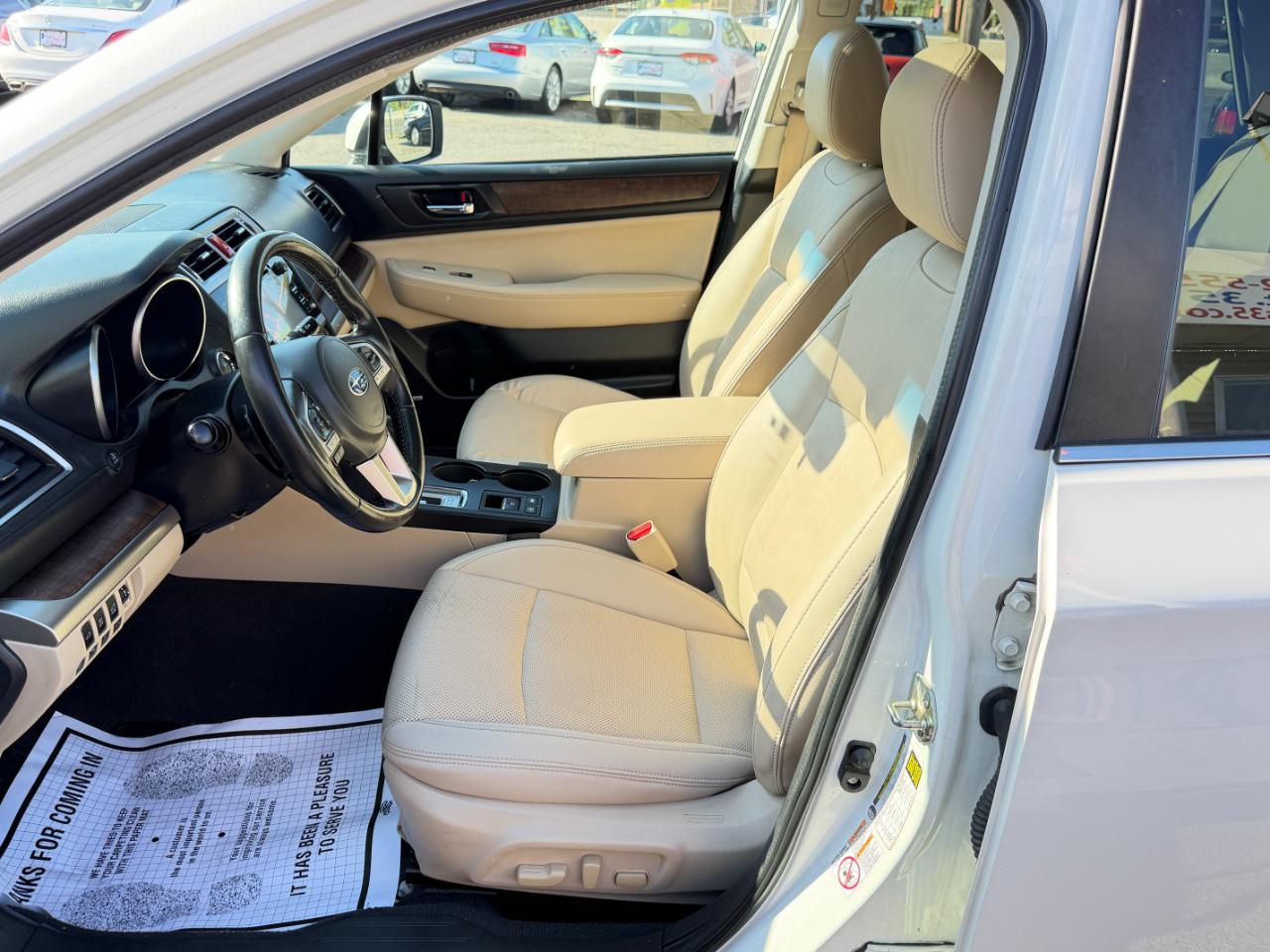 Subaru Outback 4dr Wgn 3.6R Limited 2016