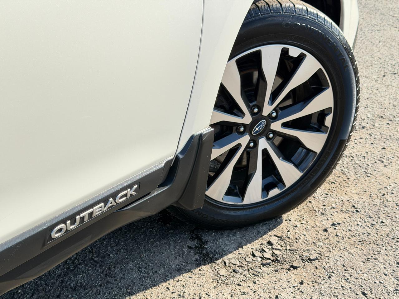 Subaru Outback 4dr Wgn 3.6R Limited 2016