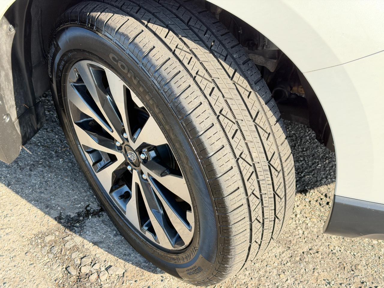 Subaru Outback 4dr Wgn 3.6R Limited 2016