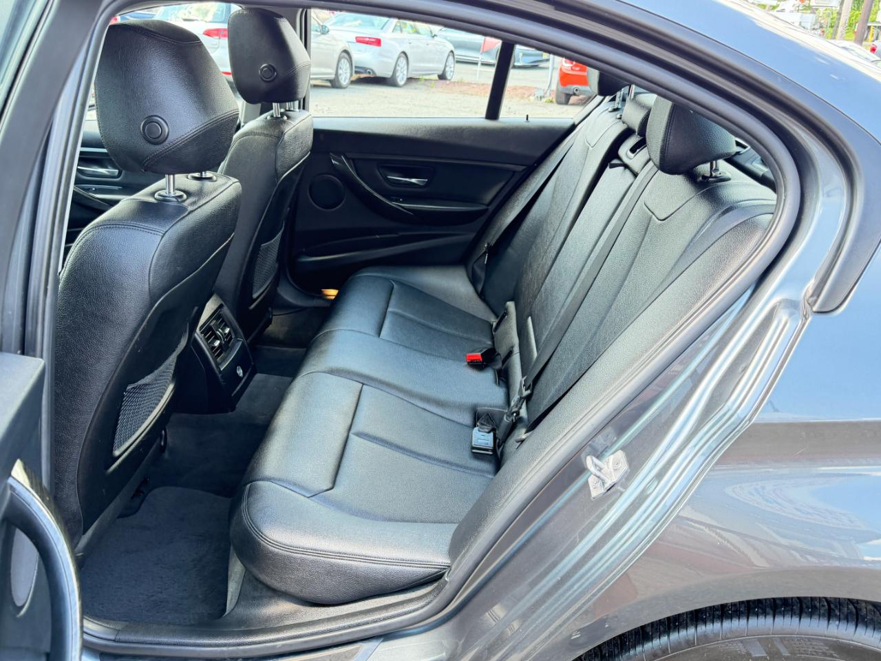 BMW 3 Series 4dr Sdn 328i xDrive AWD South Africa 2015