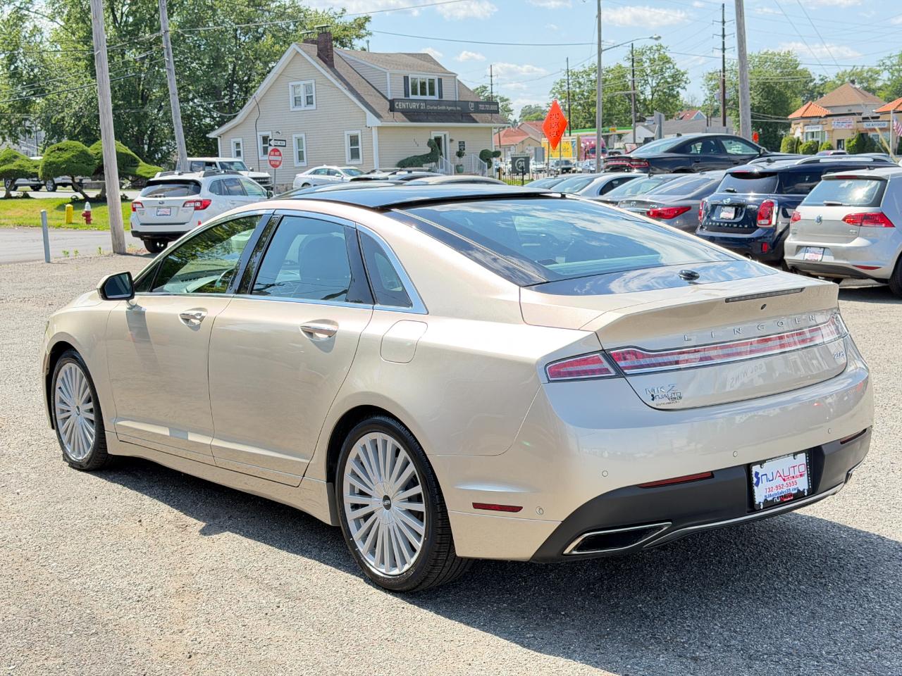 Lincoln MKZ Hybrid Reserve FWD 2017