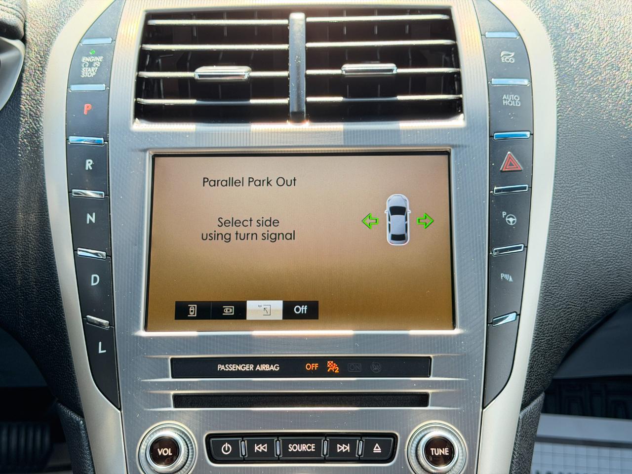 Lincoln MKZ Hybrid Reserve FWD 2017