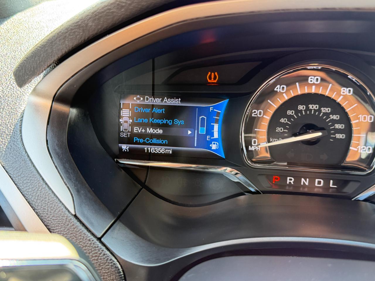 Lincoln MKZ Hybrid Reserve FWD 2017