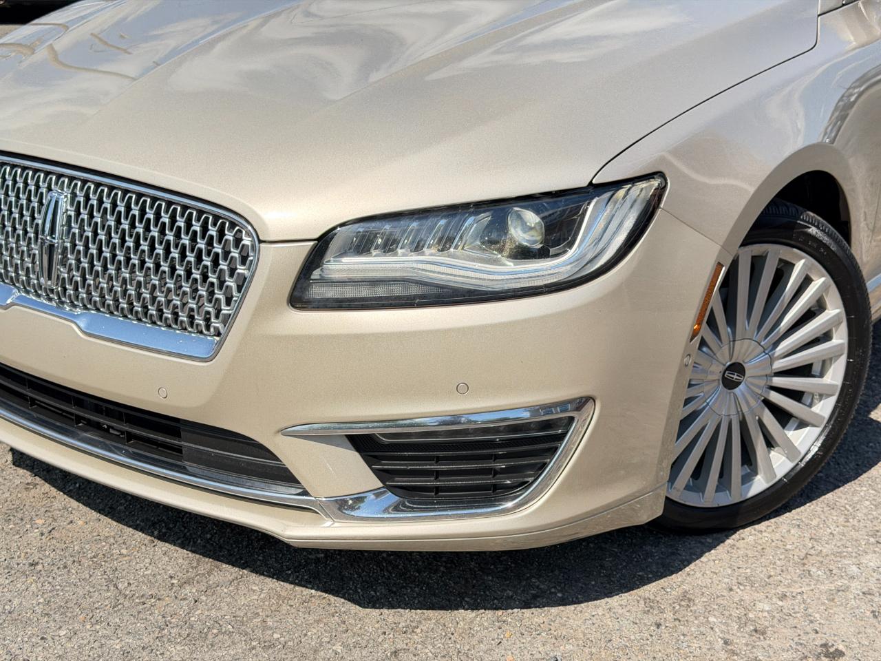 Lincoln MKZ Hybrid Reserve FWD 2017