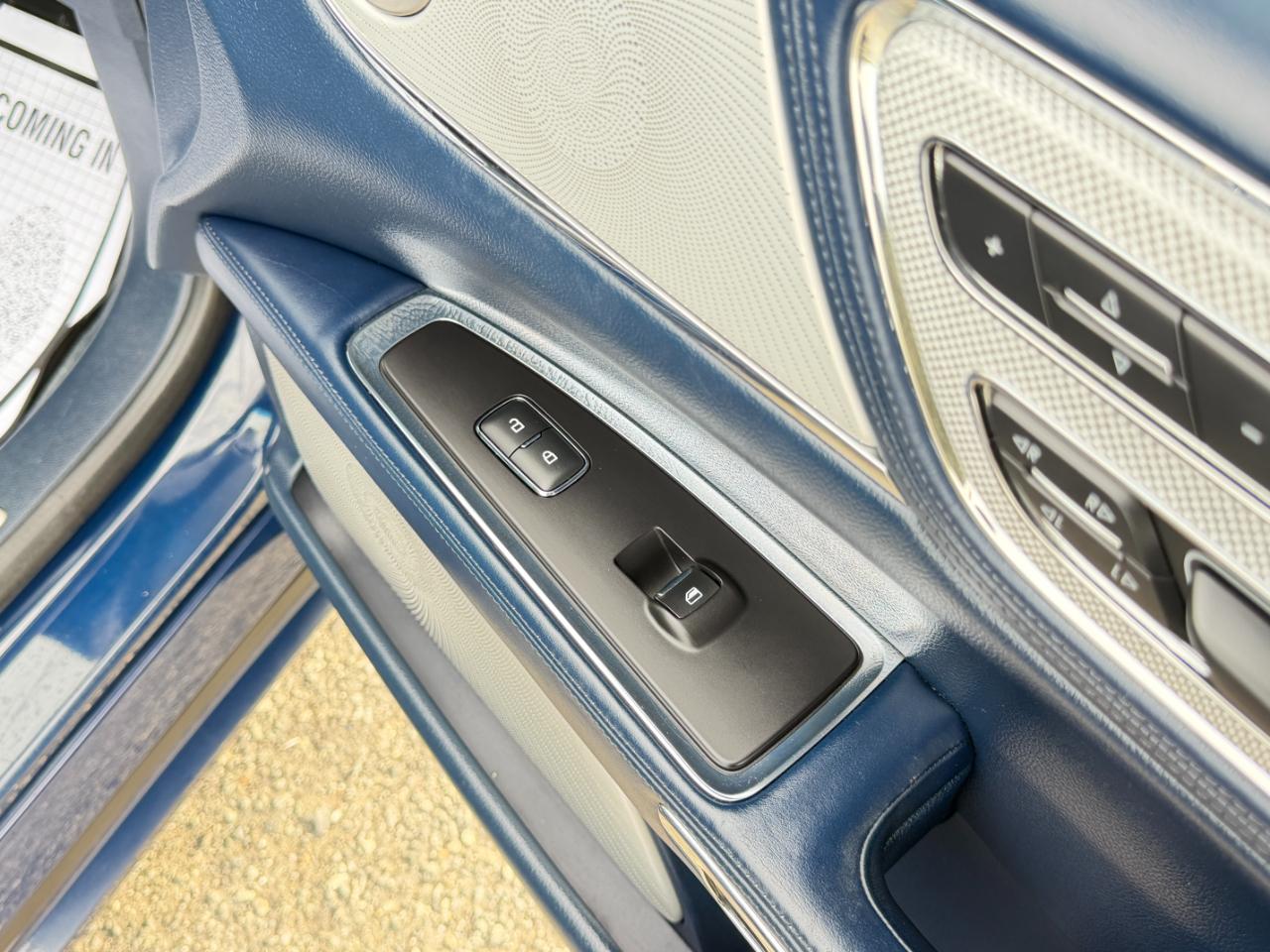 Lincoln Continental Black Label AWD 2017