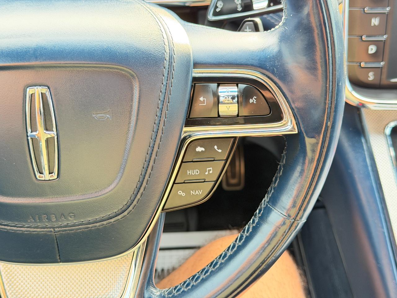 Lincoln Continental Black Label AWD 2017