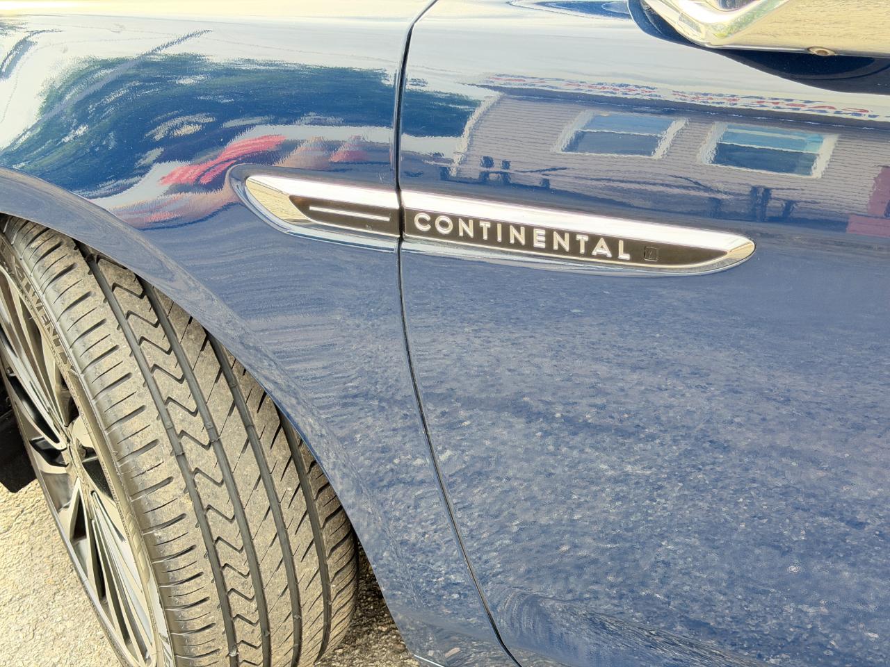 Lincoln Continental Black Label AWD 2017