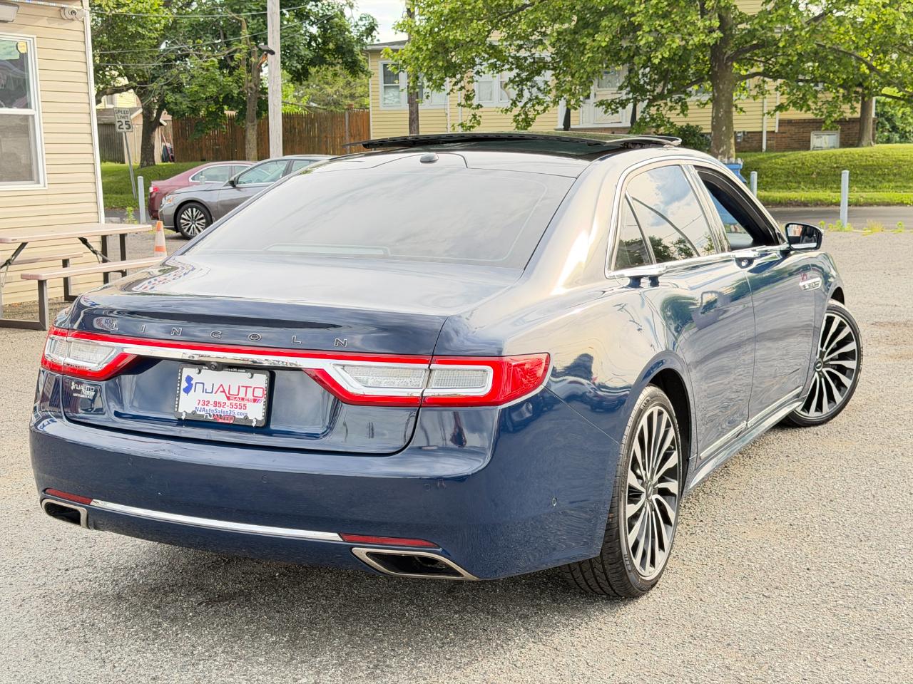 Lincoln Continental Black Label AWD 2017