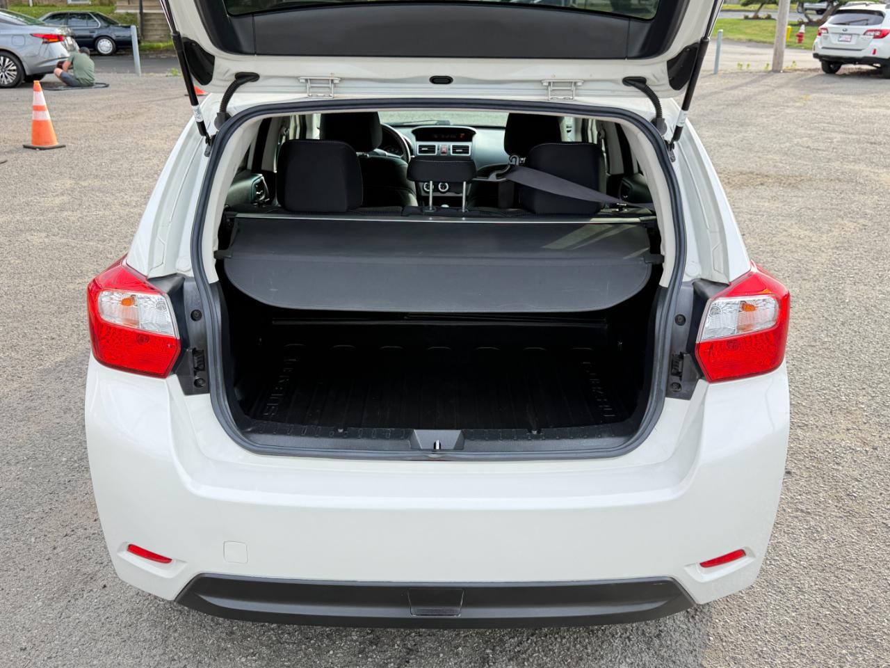 Subaru Impreza Wagon 5dr Man 2.0i Sport Premium 2016