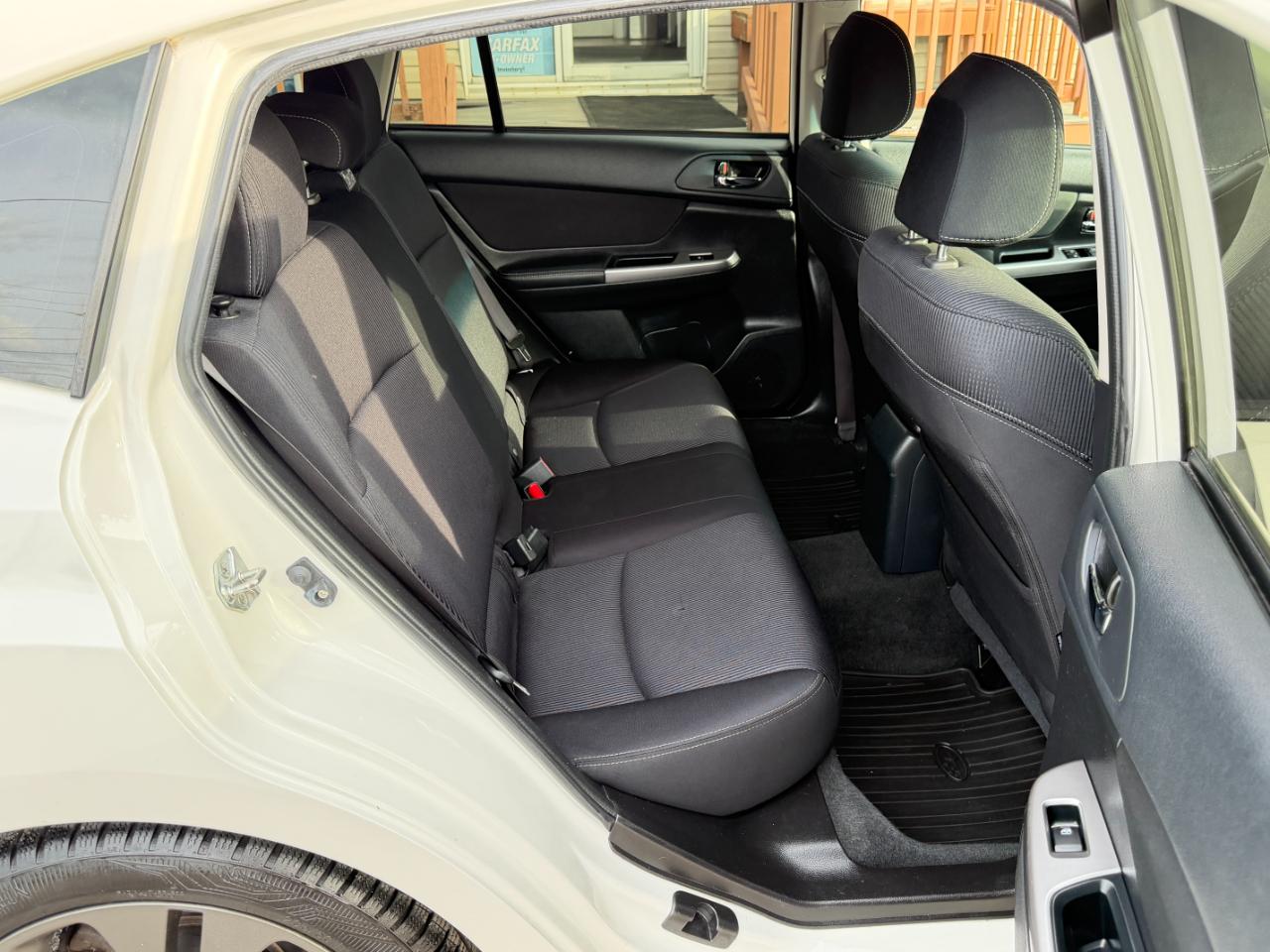Subaru Impreza Wagon 5dr Man 2.0i Sport Premium 2016