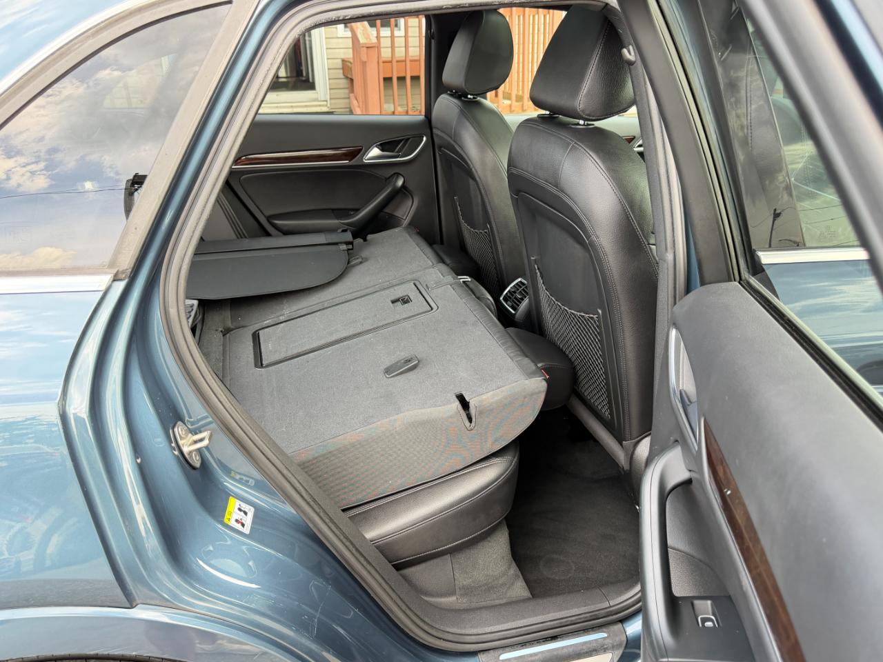 Audi Q3 quattro 4dr Prestige 2016