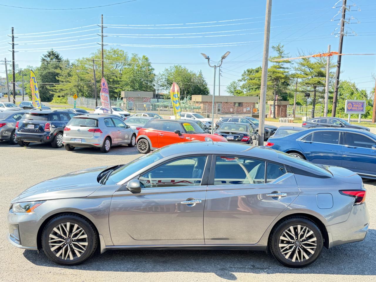 Nissan Altima 2.5 SV Sedan 2024