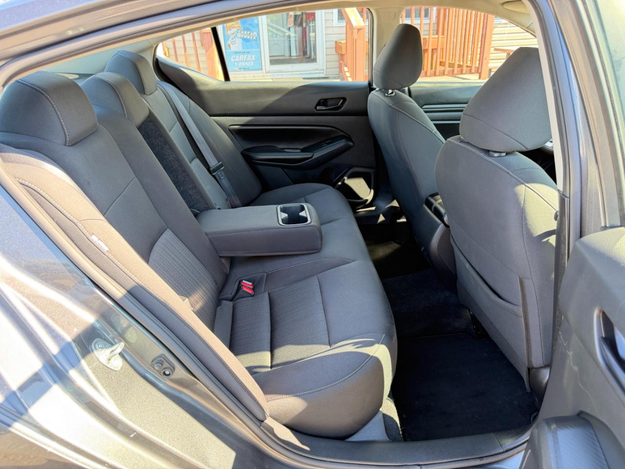 Nissan Altima 2.5 SV Sedan 2024