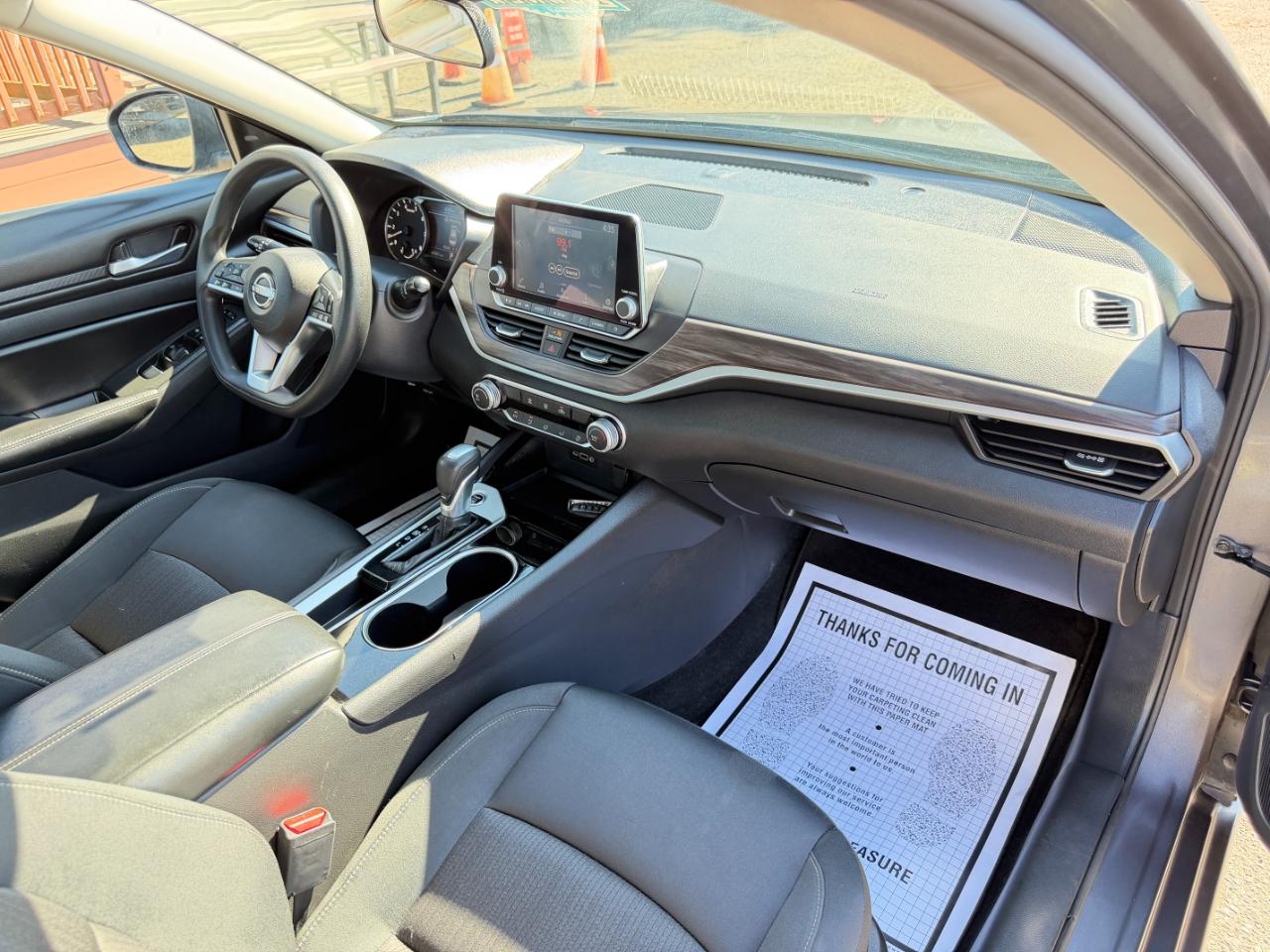 Nissan Altima 2.5 SV Sedan 2024
