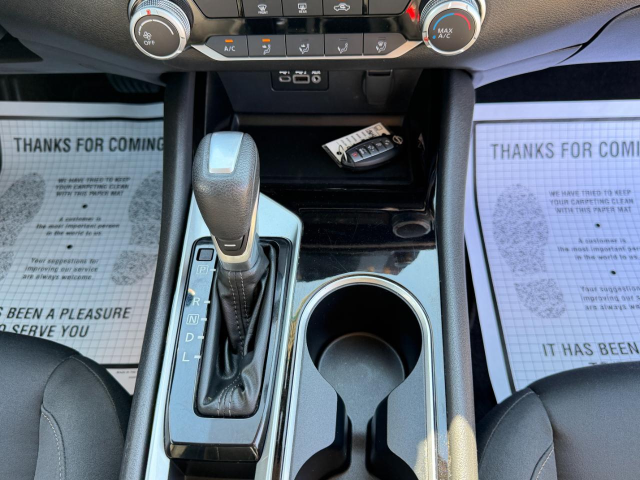 Nissan Altima 2.5 SV Sedan 2024