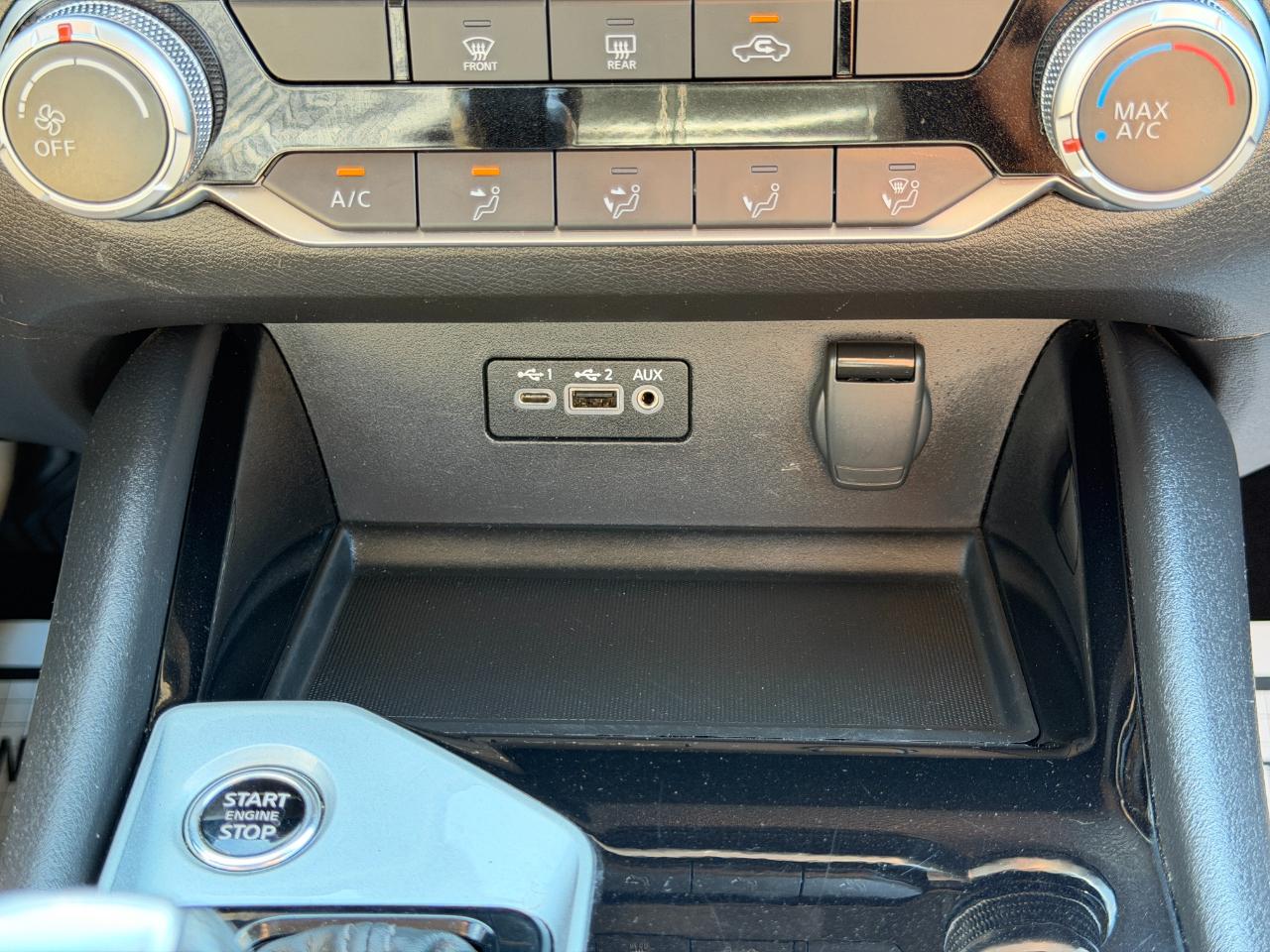 Nissan Altima 2.5 SV Sedan 2024