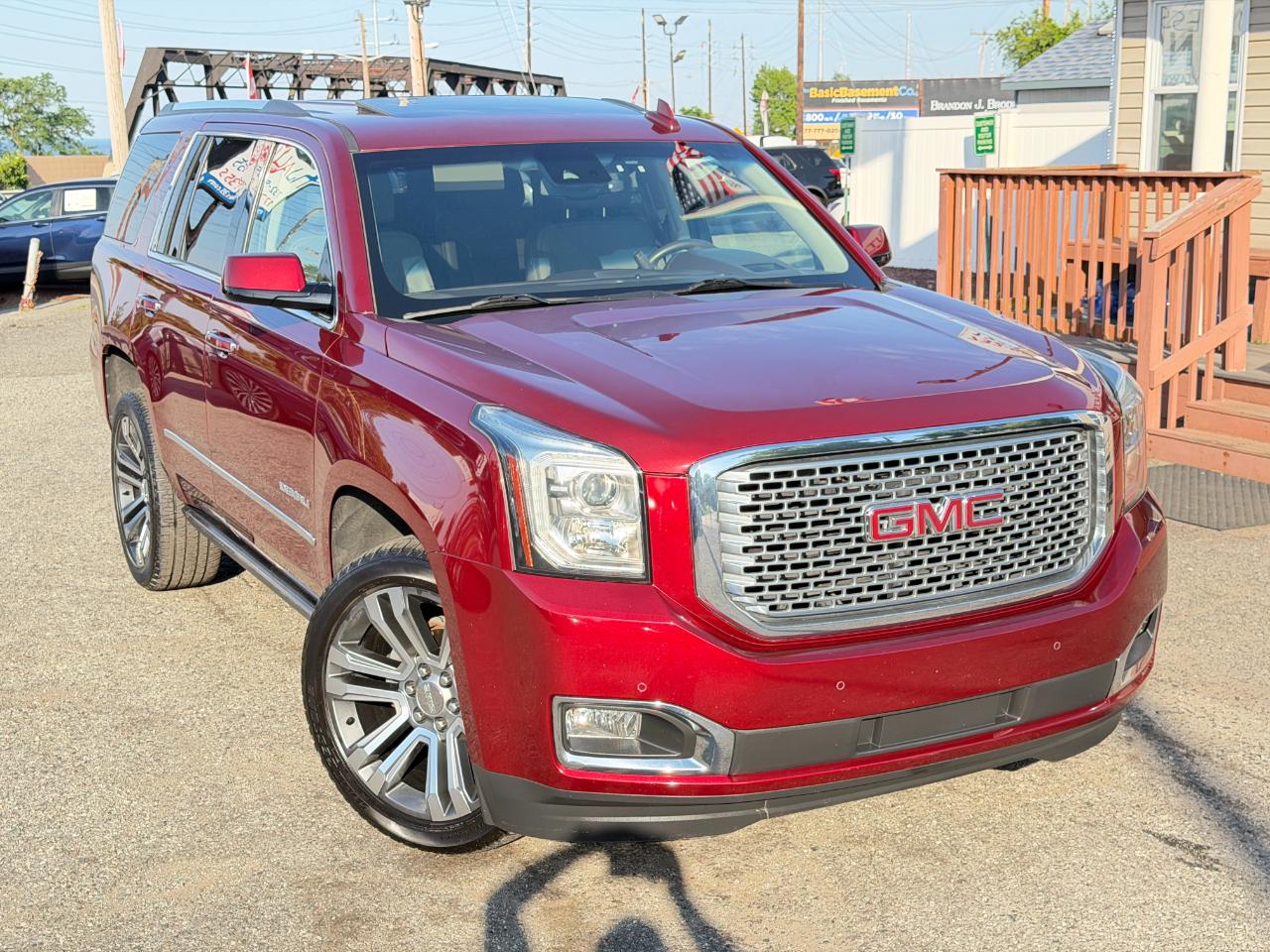 GMC Yukon 4WD 4dr Denali 2017