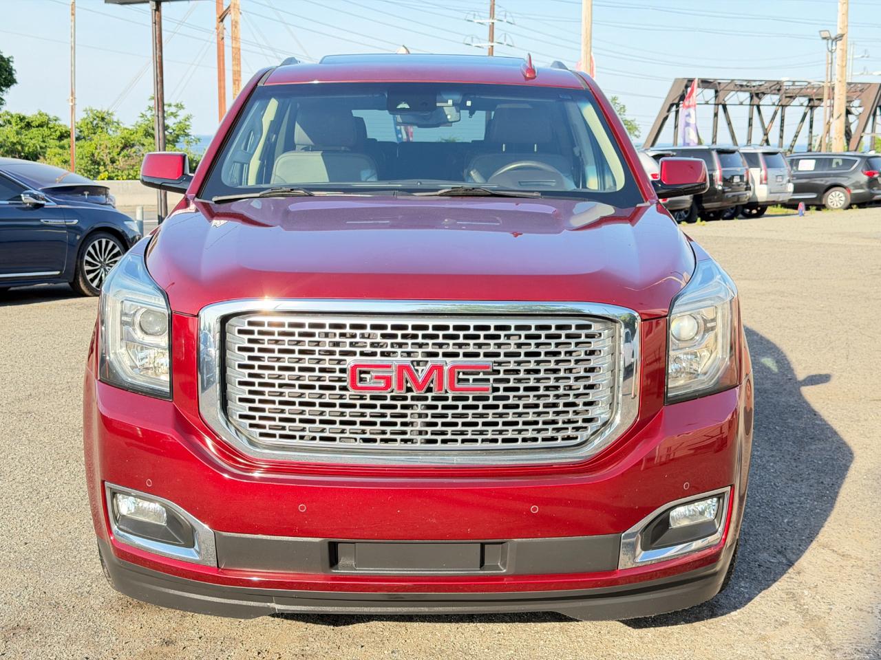 GMC Yukon 4WD 4dr Denali 2017
