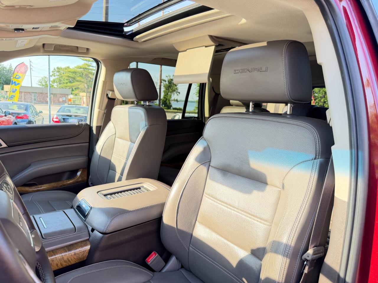 GMC Yukon 4WD 4dr Denali 2017