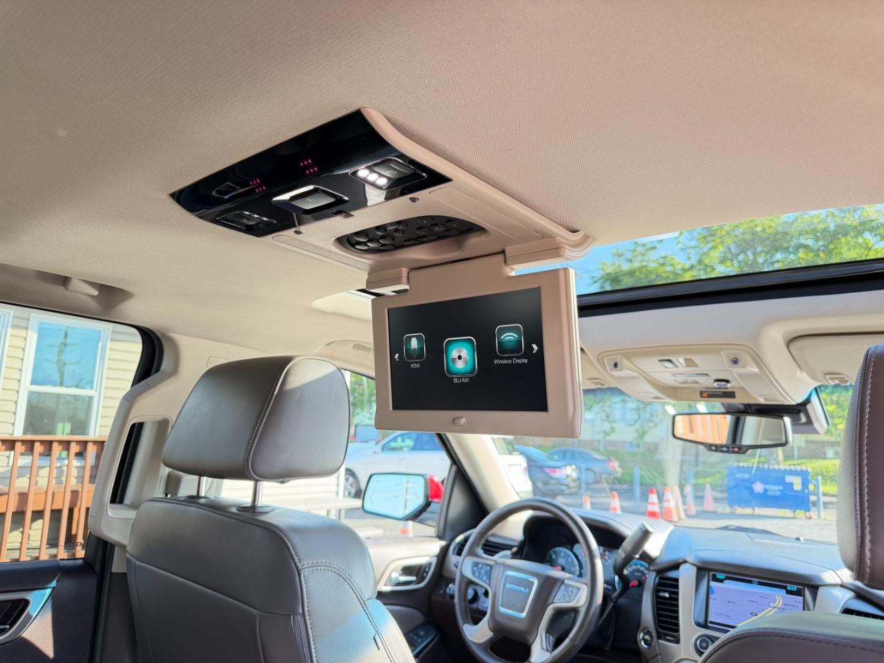 GMC Yukon 4WD 4dr Denali 2017
