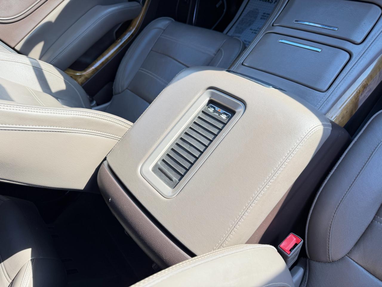 GMC Yukon 4WD 4dr Denali 2017