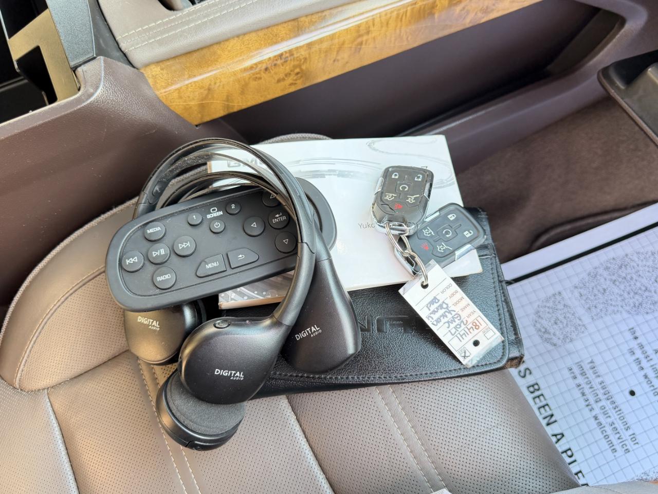 GMC Yukon 4WD 4dr Denali 2017