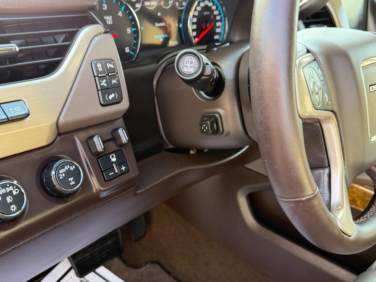 GMC Yukon 4WD 4dr Denali 2017