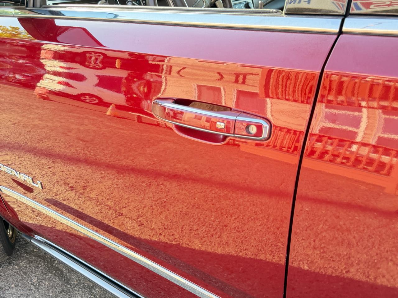 GMC Yukon 4WD 4dr Denali 2017
