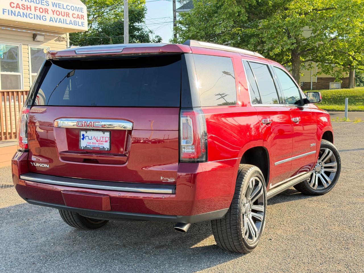 GMC Yukon 4WD 4dr Denali 2017