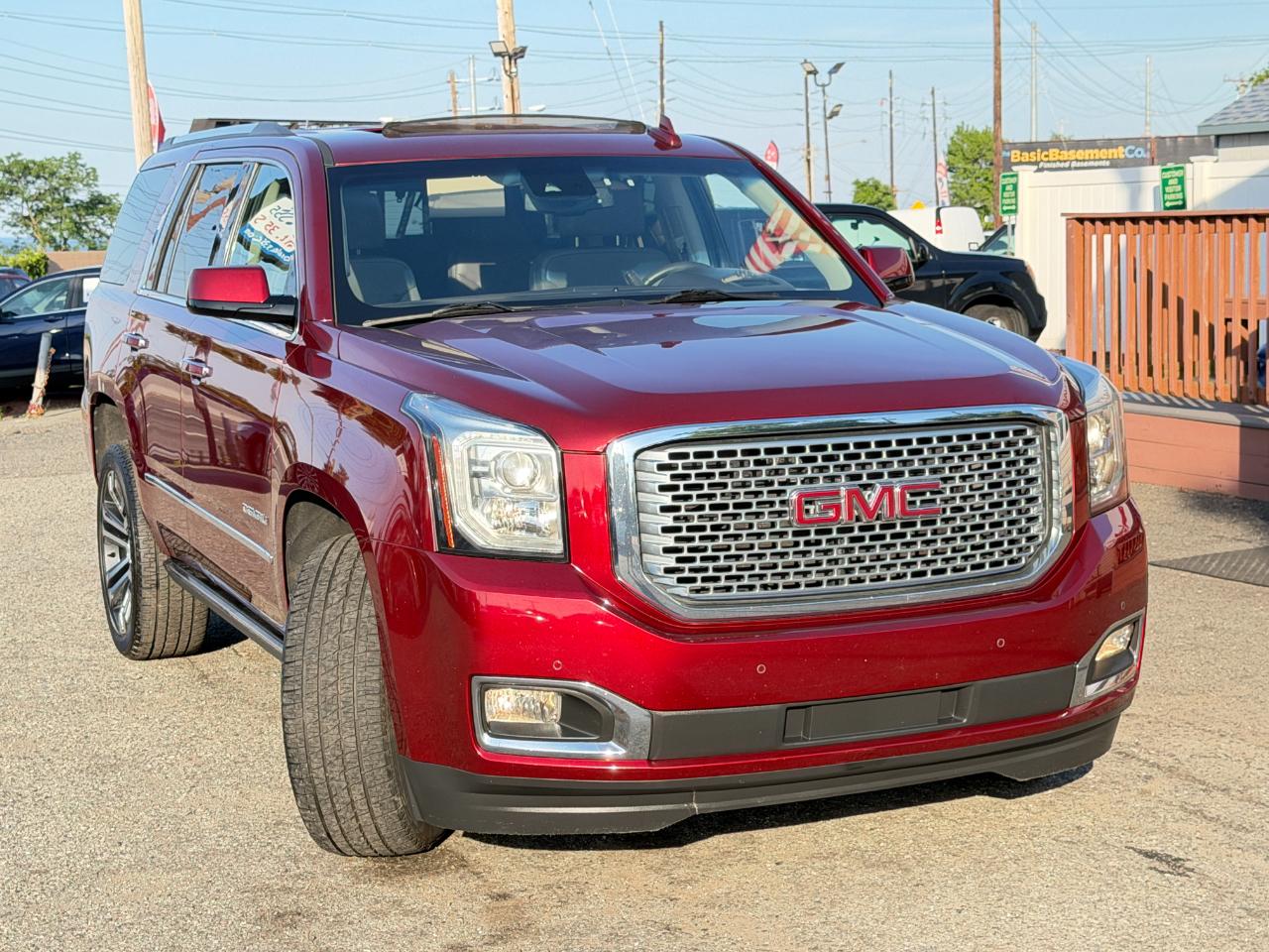 GMC Yukon 4WD 4dr Denali 2017